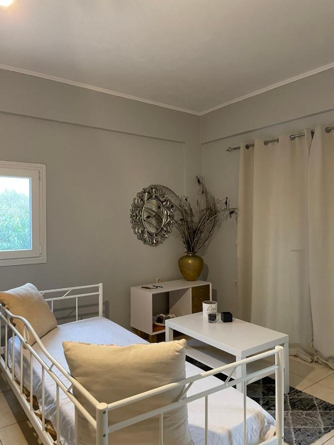 Villa Anasandra - 3 Bedroom Villa Kompítsion Екстериор снимка